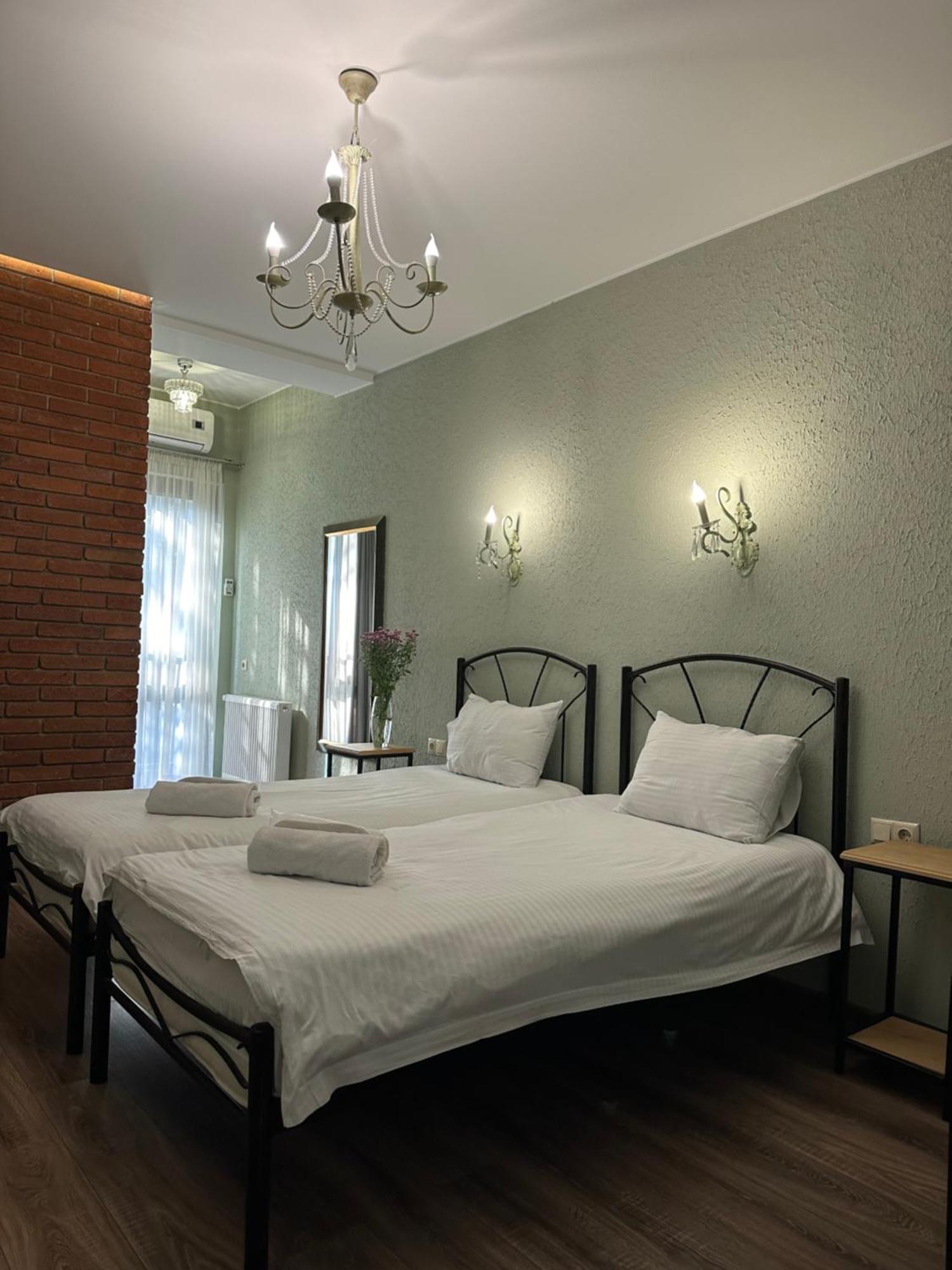 Hotel Wine Hills à Tbilissi Extérieur photo