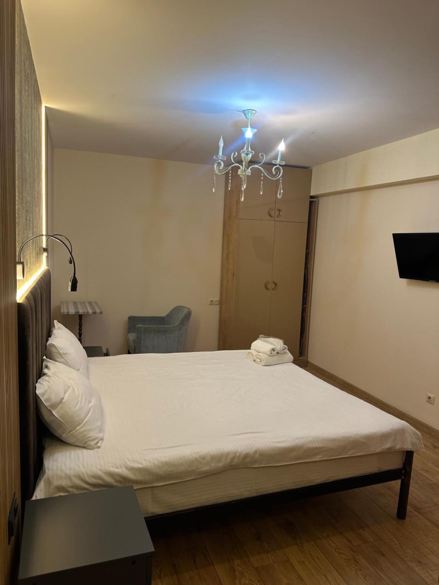 Hotel Wine Hills à Tbilissi Extérieur photo